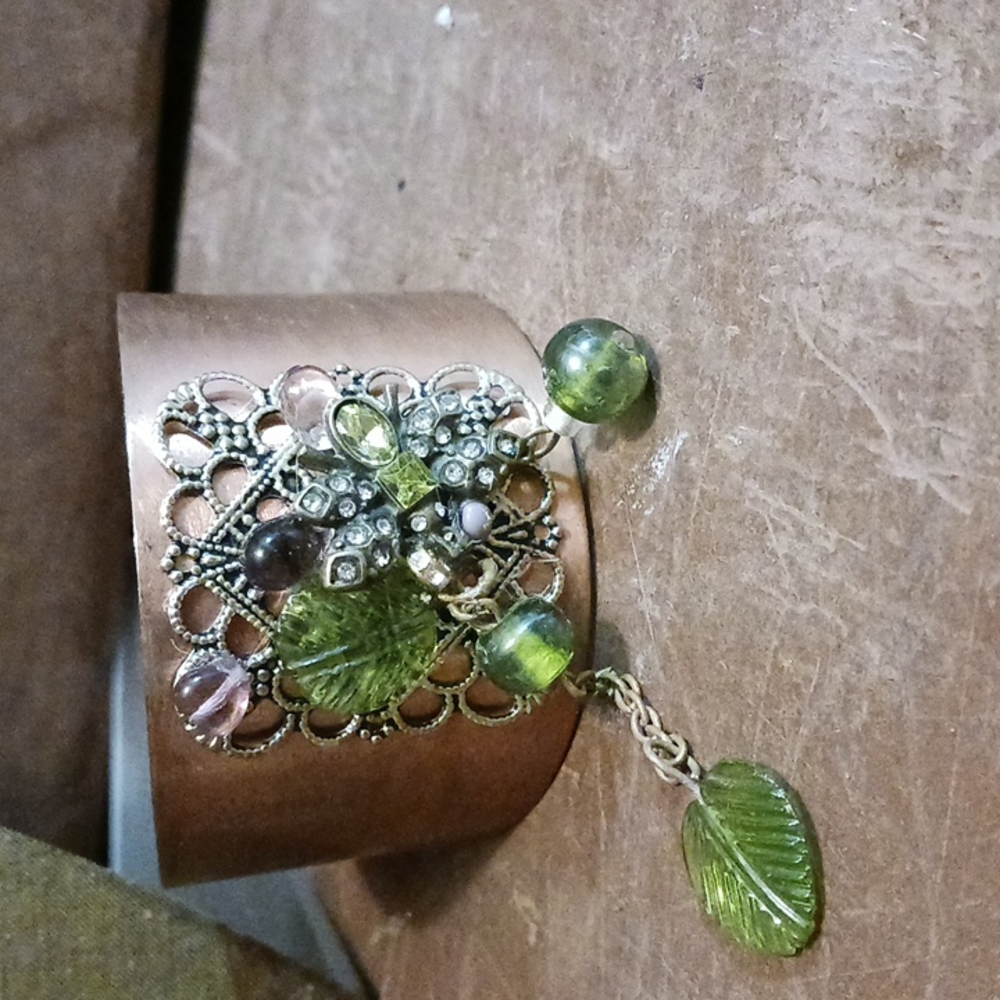 3 Amazing Jewelry pieces - Picture 7 of 11